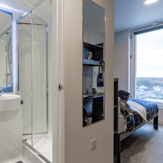 Superior En Suite - Image 4